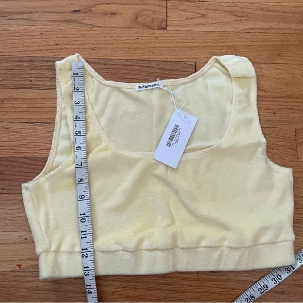 Reformation Two Piece Set Size Large - Picture 5 of 10